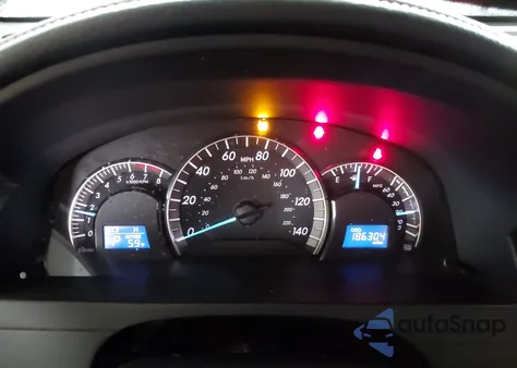 2012 Toyota Camry Se z USA, uszkodzony, nr VIN 4T1BF1FK4CU616119